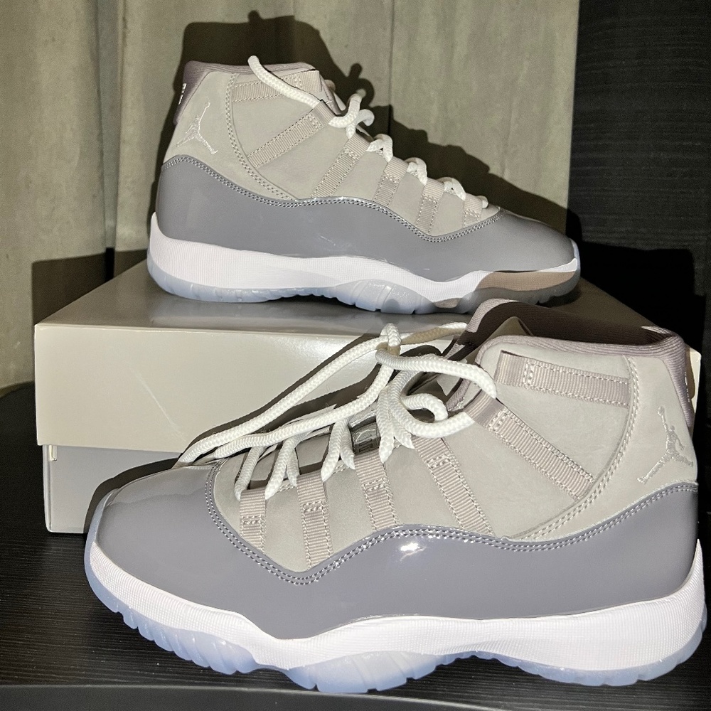 *SOLD AT GOAT* AIR JORDAN 11 Retro "Cool Grey" 2021 Size 8 *NEW* DS Deadstock